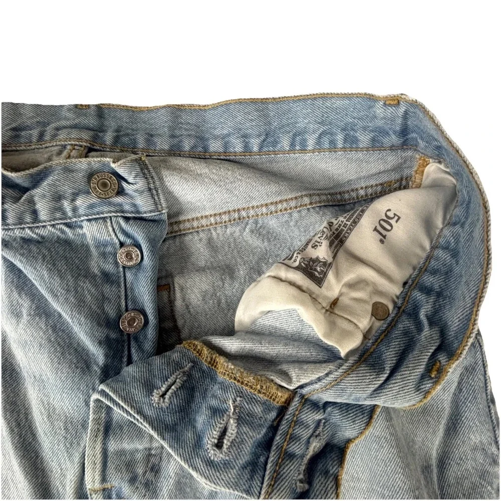 Levi's Premium 501 Mens Straight Leg Distressed Jeans Light Wash Button Fly